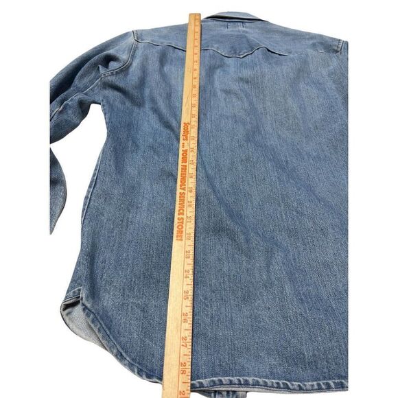 Vintage women's Point Collar Denim Jacket Labeled "Faye" Size Medium - Picture 6 of 9